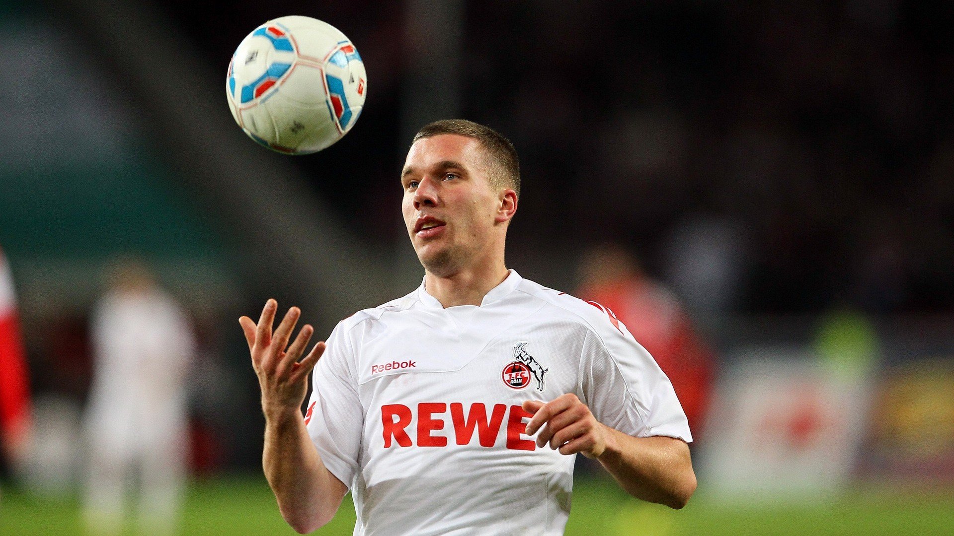 开云体育在线-逆境绽放！土耳其绝境逆转希腊，萨拉赫神迹点亮全场